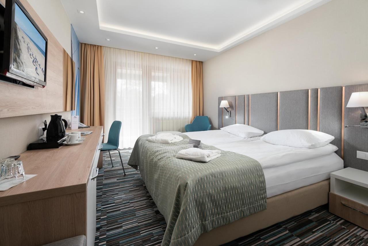 Hotel Dom Zdrojowy Resort & Spa - Destigo Hotels 야스타르니아 외부 사진