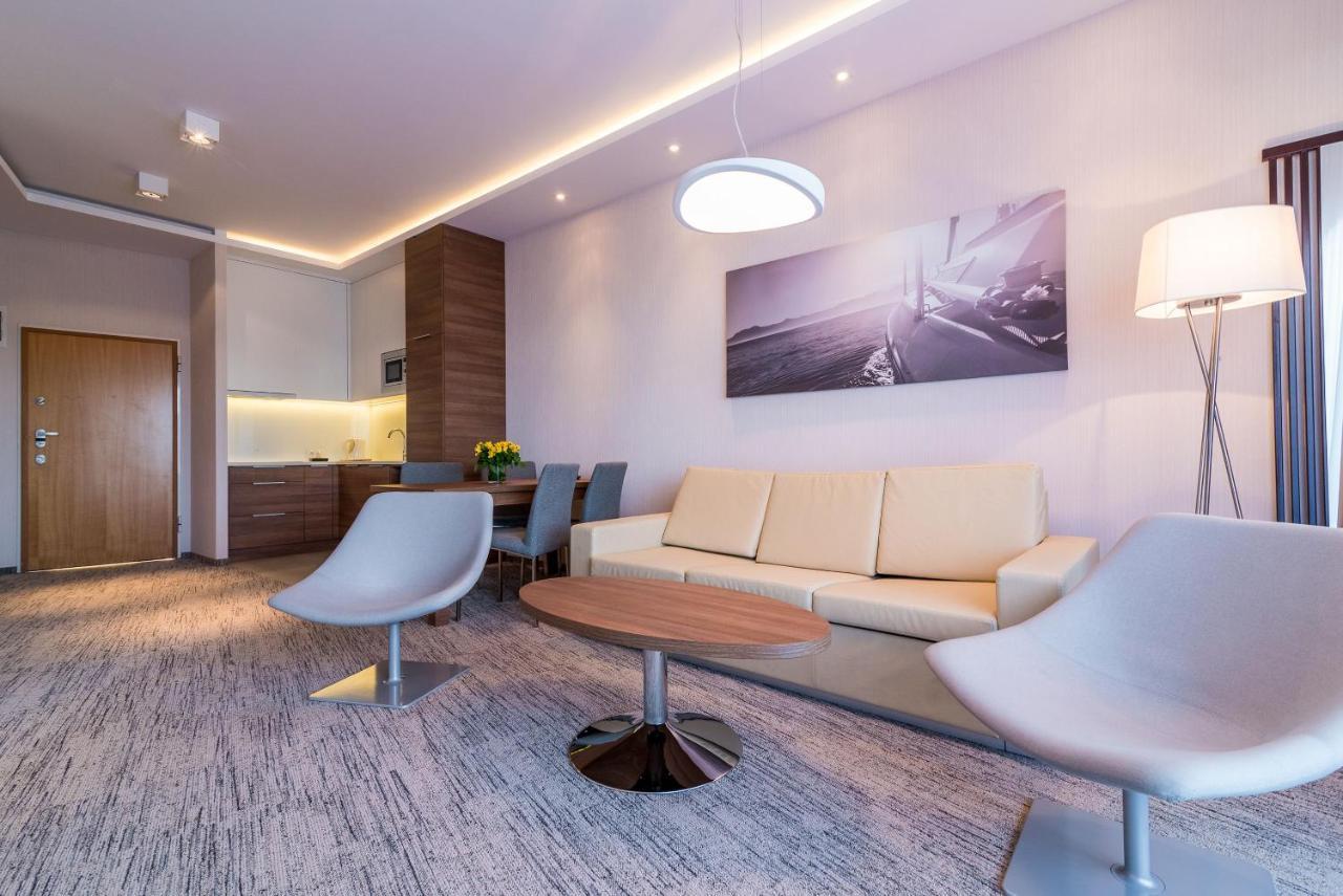 Hotel Dom Zdrojowy Resort & Spa - Destigo Hotels 야스타르니아 객실 사진