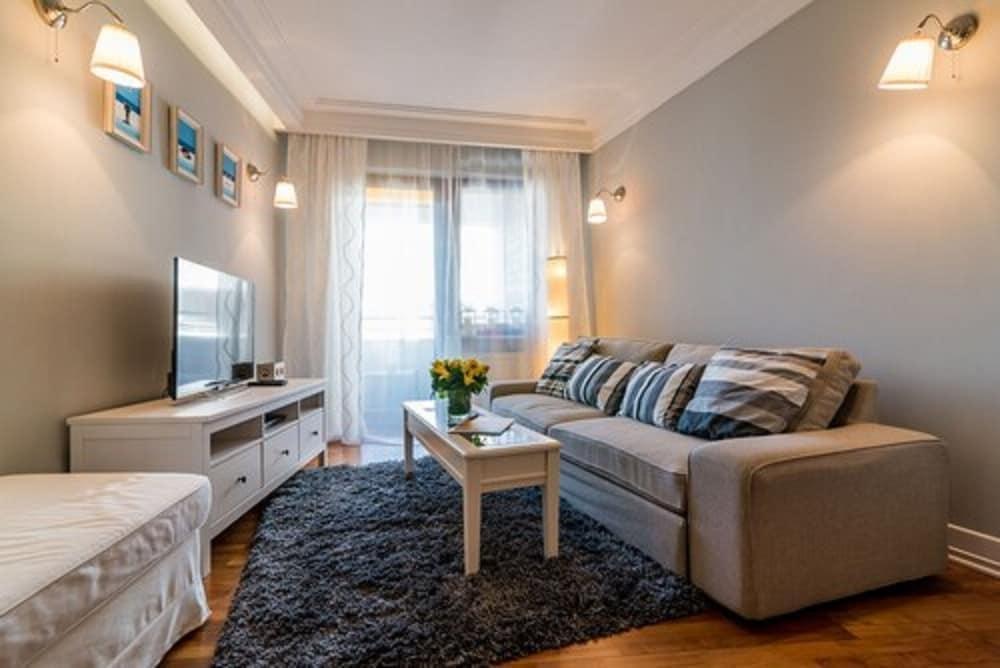 Hotel Dom Zdrojowy Resort & Spa - Destigo Hotels 야스타르니아 외부 사진