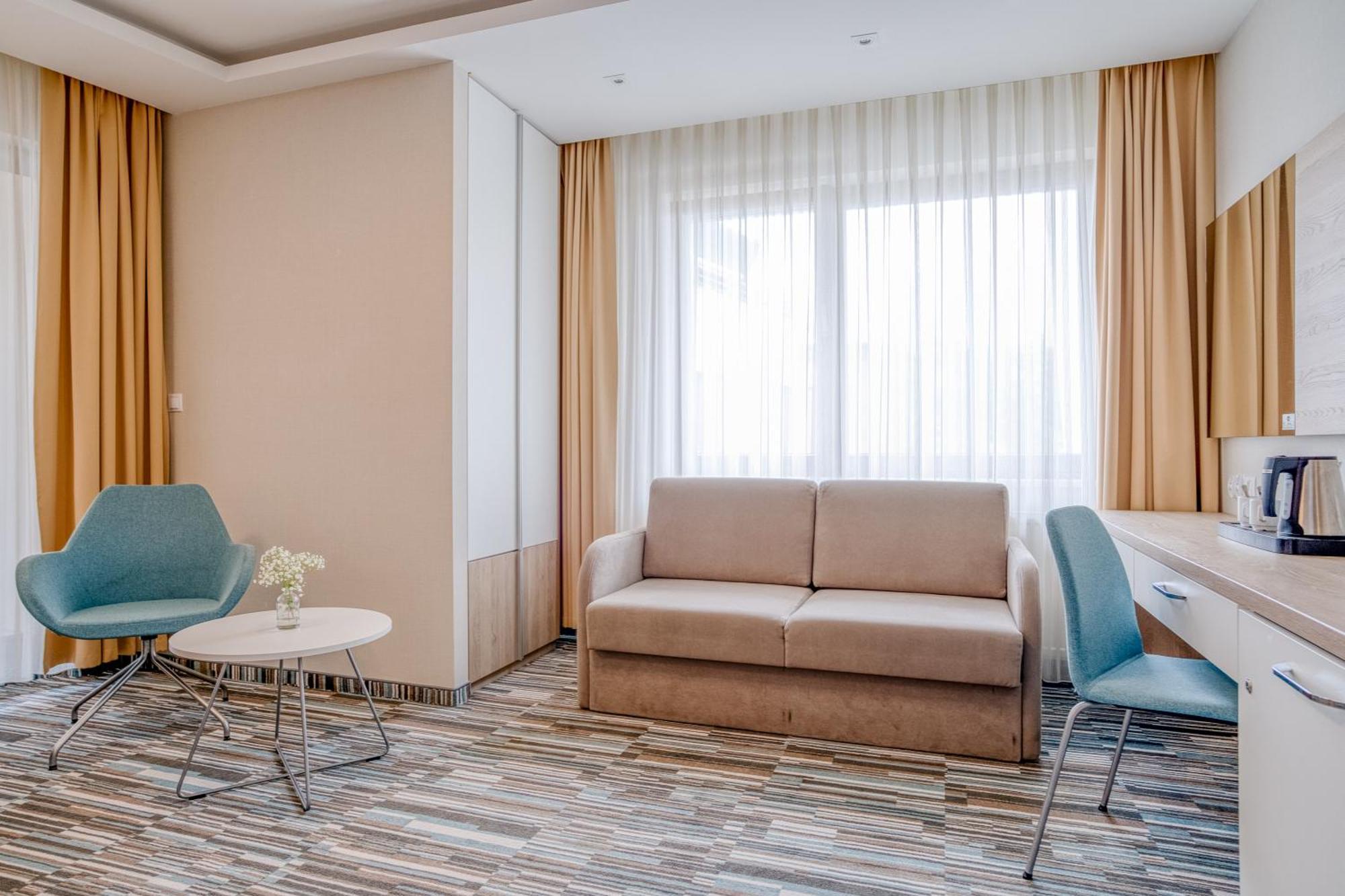 Hotel Dom Zdrojowy Resort & Spa - Destigo Hotels 야스타르니아 외부 사진